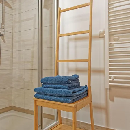 Neu! Junge 2 Apartamento *